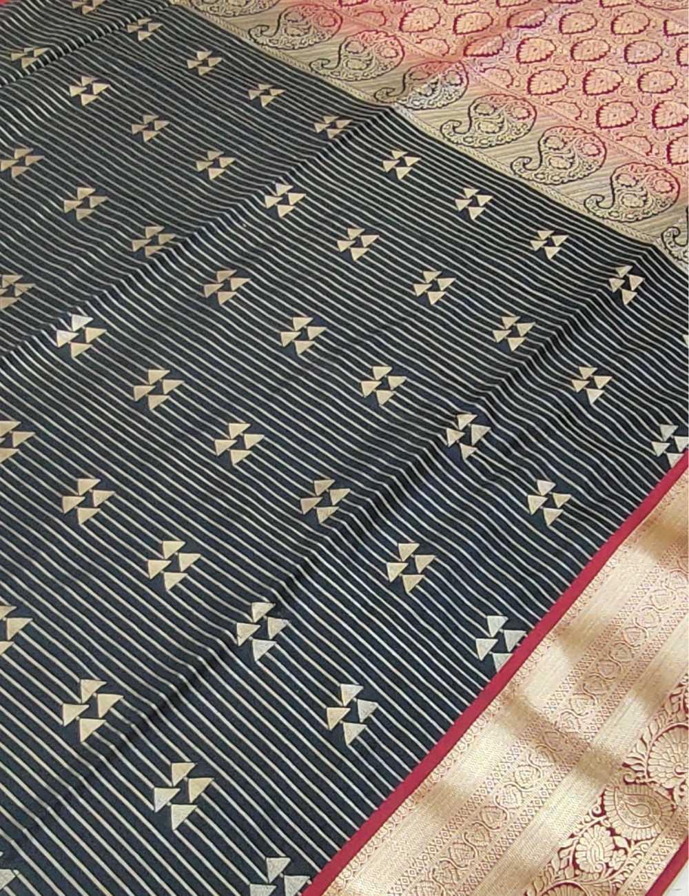 Geometric triangle motifs with stripes Black colour soft silk