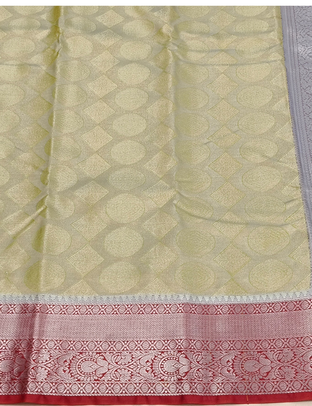 Circular Motifs Greenish Yellow Dual Tone Tissue Silk Saree