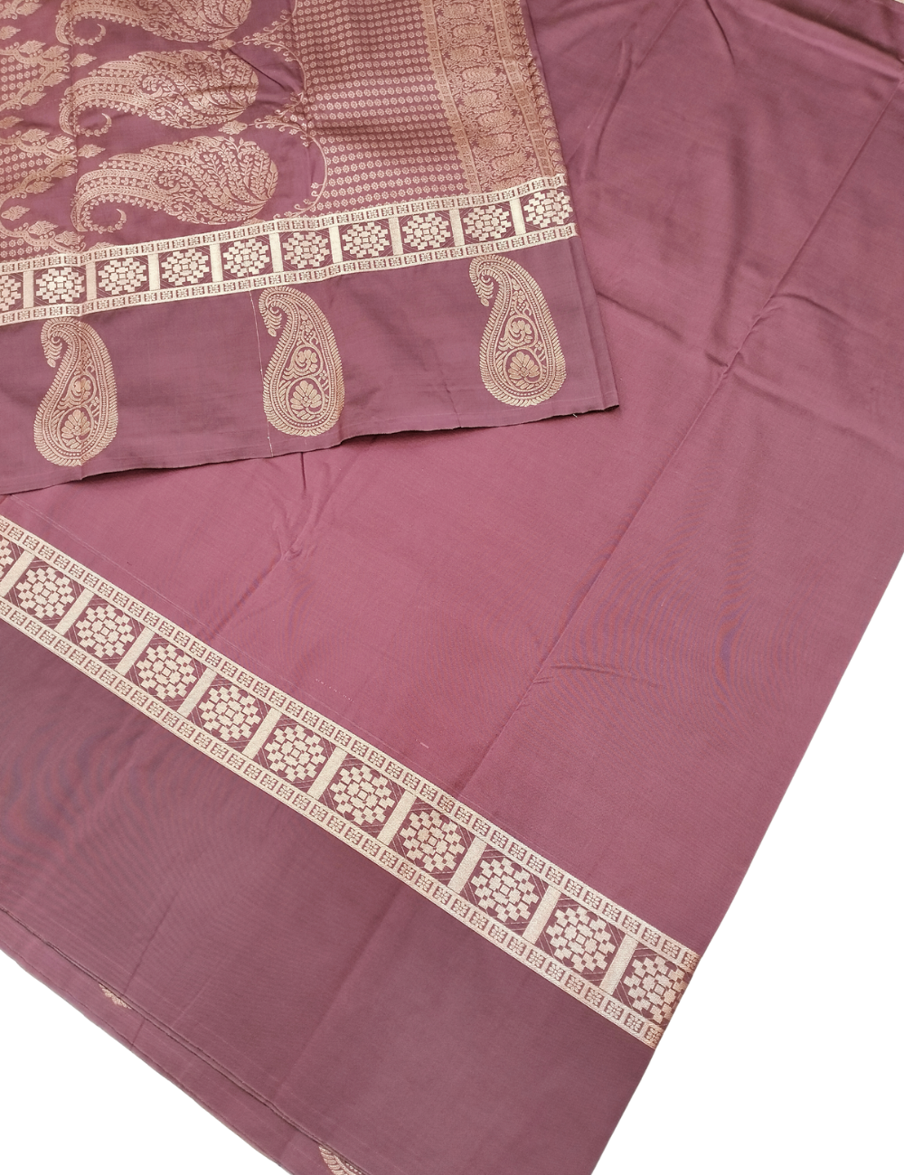 Square Motifs With Dotted  Lines Mauve Pink Premium Soft Silk Saree