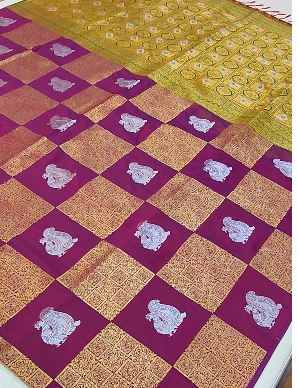 Checked Peacock Motifs With Maroon Red Borderless Soft Silk Saree