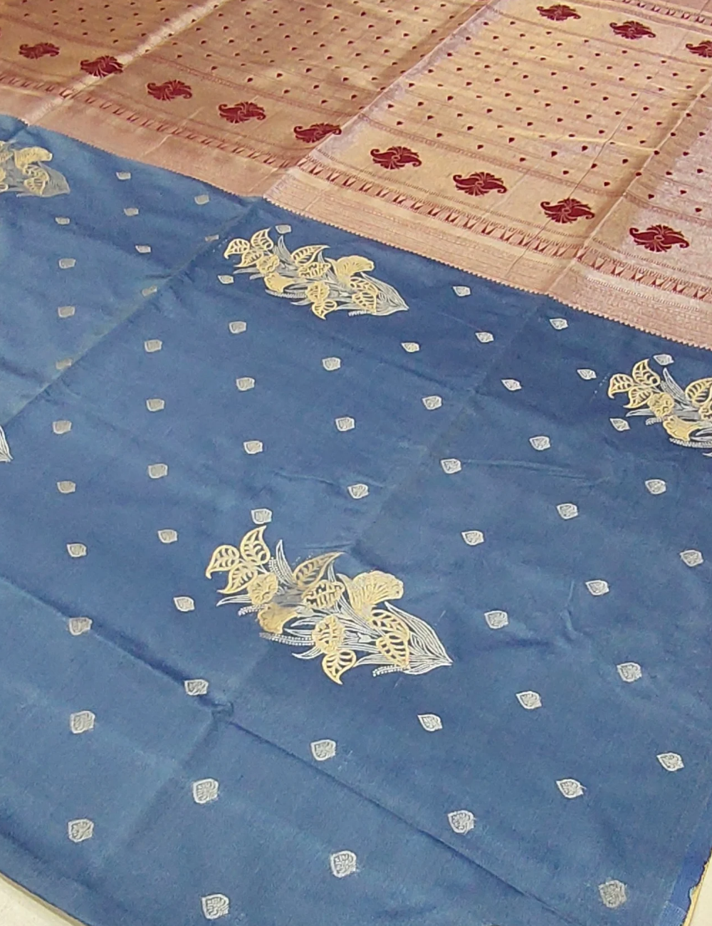 Leaf Motifs With Denim Blue Colour Borderless Soft Silk Saree