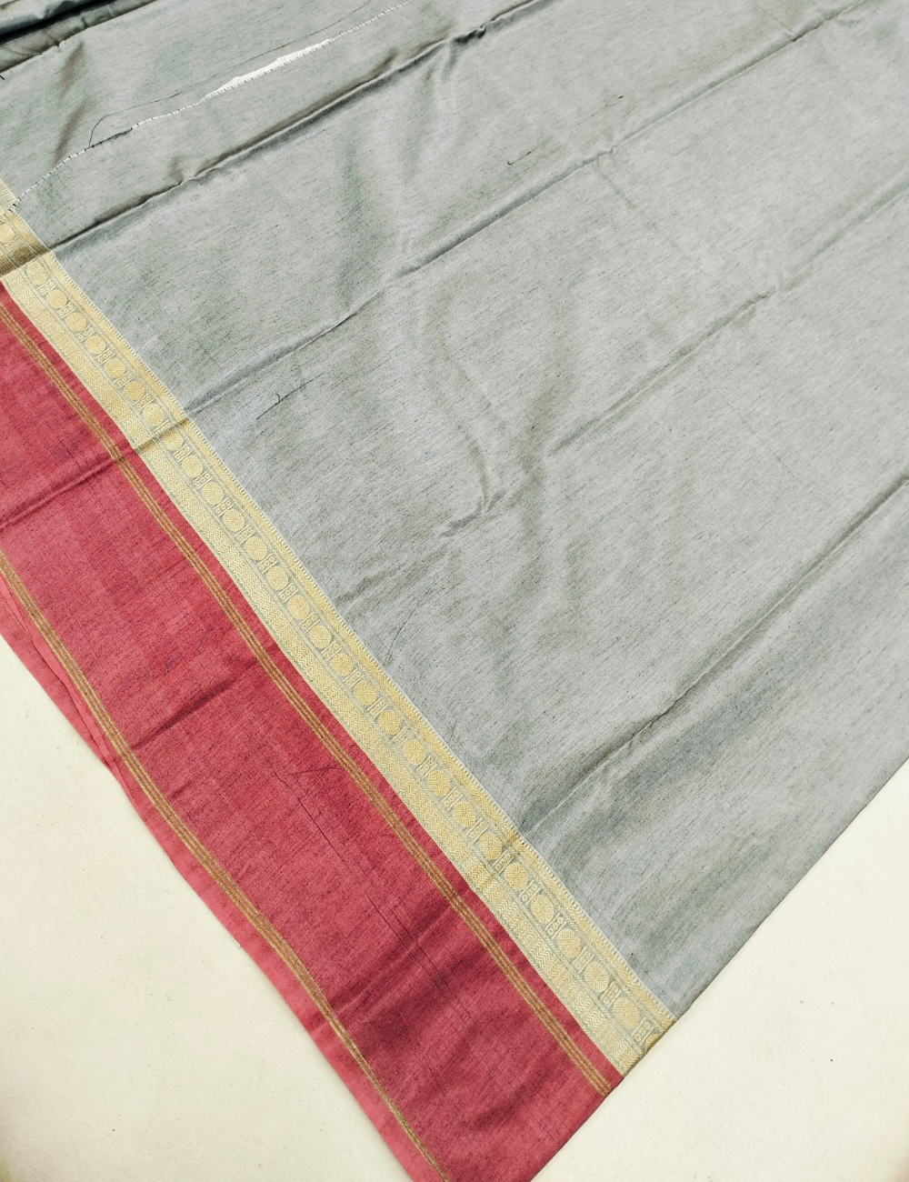Triangle motifs with cool grey Silk cotton