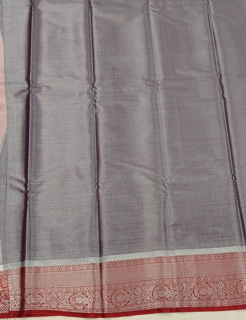 Circular Motifs Greenish Yellow Dual Tone Tissue Silk Saree